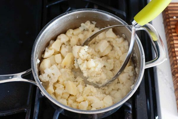 Make potato and cauliflower mash for healthy shepherd's pie